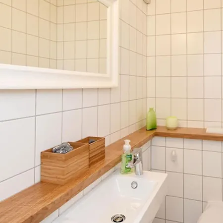 Sechs In Ostseebad Apartment